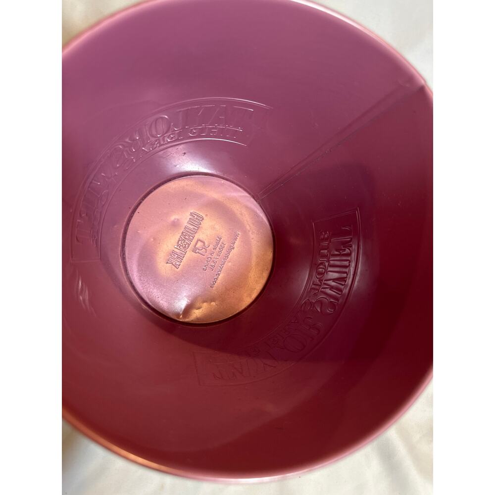 Taylor Swift Commemorative Metal Popcorn Tin - Picture 4 of 4